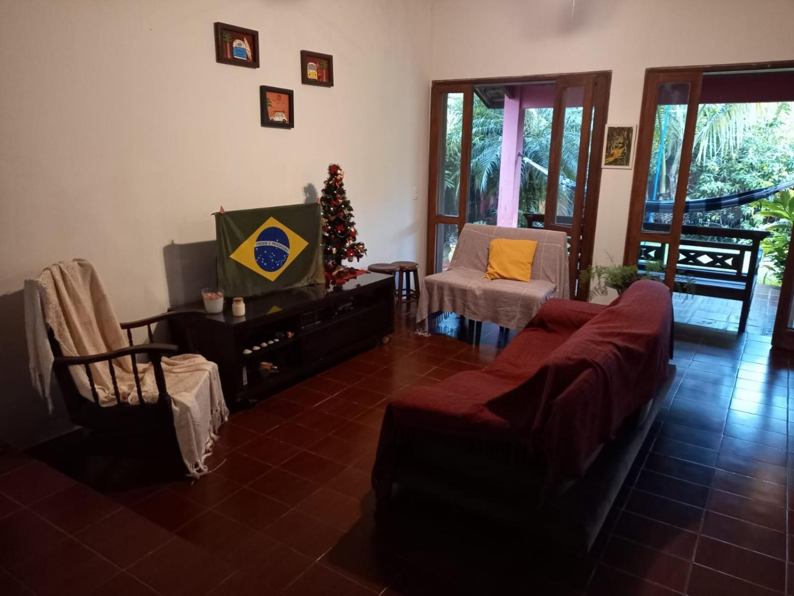 Ubatuba Surf Hostel, Apenas A 60 Metros Da Praia Da Lagoinha! Dış mekan fotoğraf